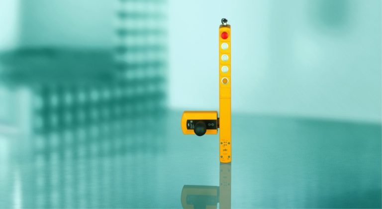 Sistema per il controllo ed il blocco di ripari mobili a battente_PSENsgate