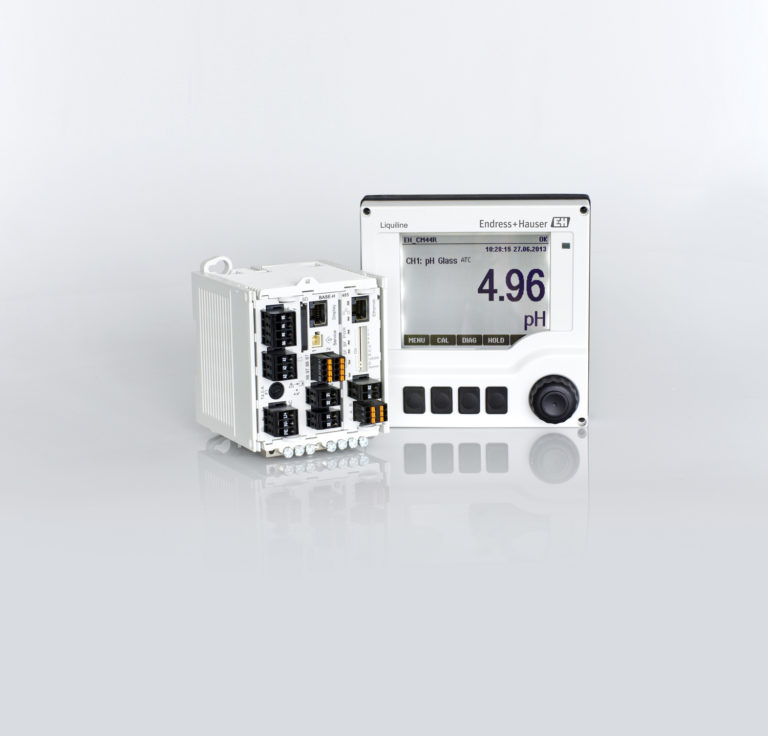 Liquiline CM44xR: tante “features” in pochissimo spazio