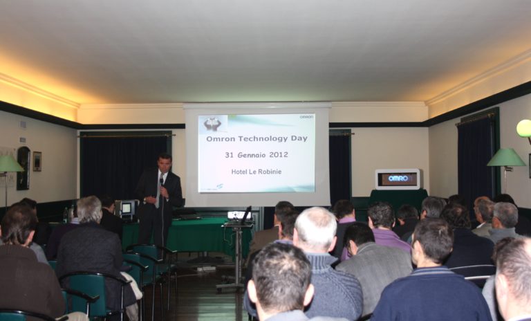 Il mondo Sysmac cresce, cresci con Sysmac!