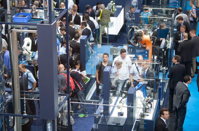 Una SCHUNK esaltante davanti a un pienone eccezionale