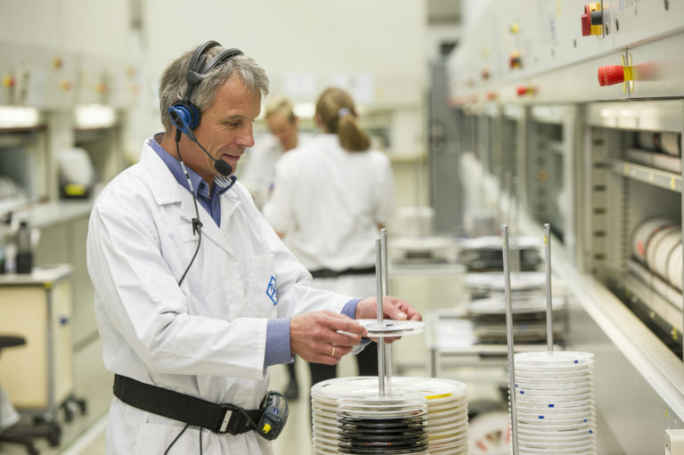 SMD Handling made easy