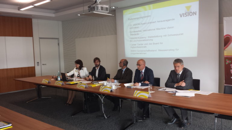 Collegare in rete fornitori di sistemi e utenti finali