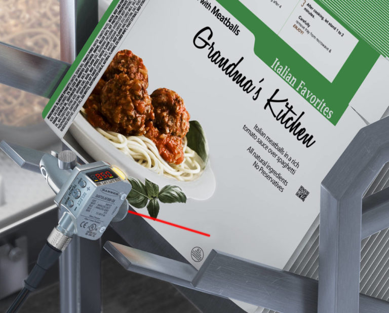 Qualità più vicina con il sensore laser di distanza Banner Engineering