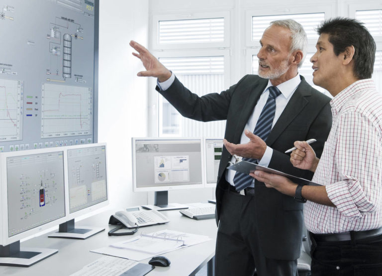 Controllo di processo firmato Siemens per il petrolchimico