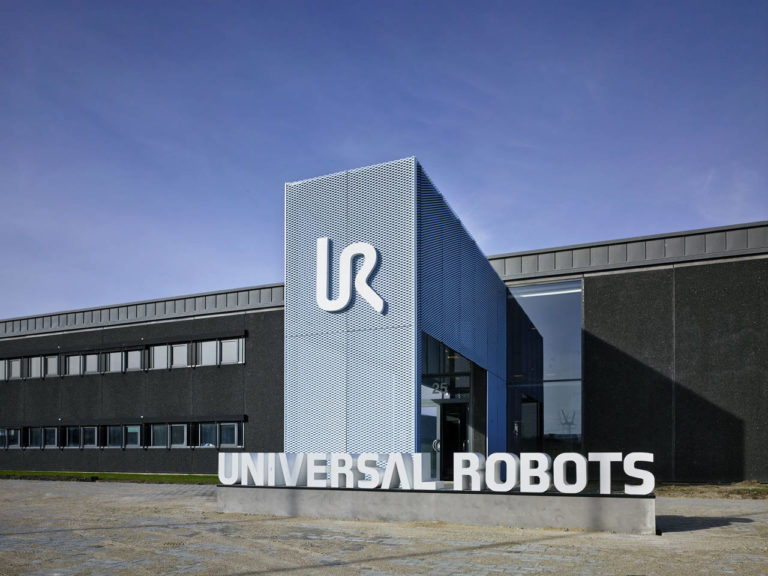 Cresce il fatturato di Universal Robots nel 2015