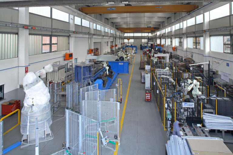 Una storia lunga 40 anni  di successi nella robotica industriale