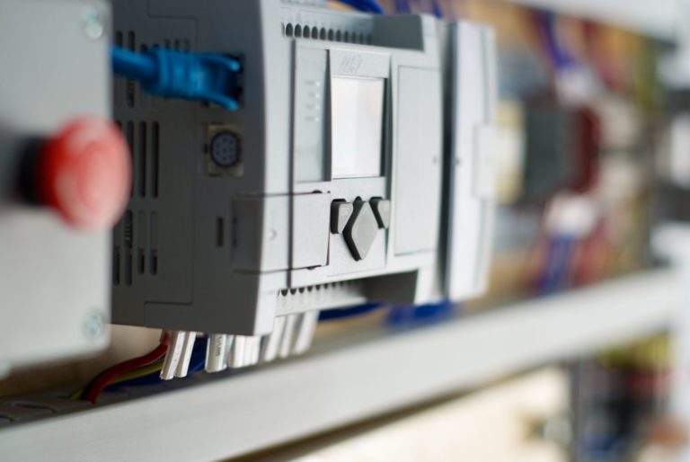 Il mercato dei PLC, evoluzioni e previsioni