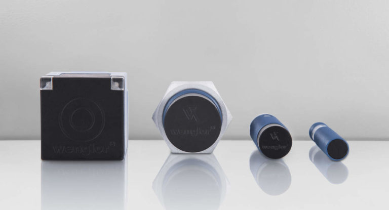 Sensori induttivi wenglor per il rilevamento affidabile dei metalli