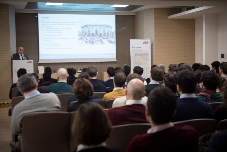 Gli ingegneri del futuro: al PolimiDay presso ABB di Dalmine in più di 200