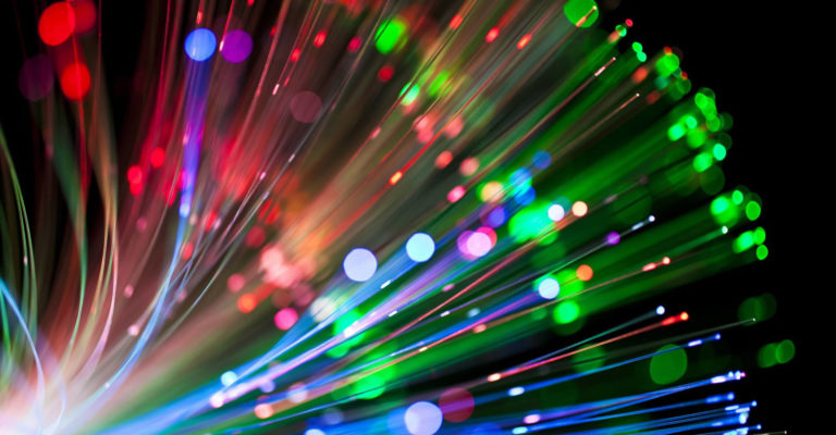 Luce piegata per reti wireless più veloci della fibra ottica
