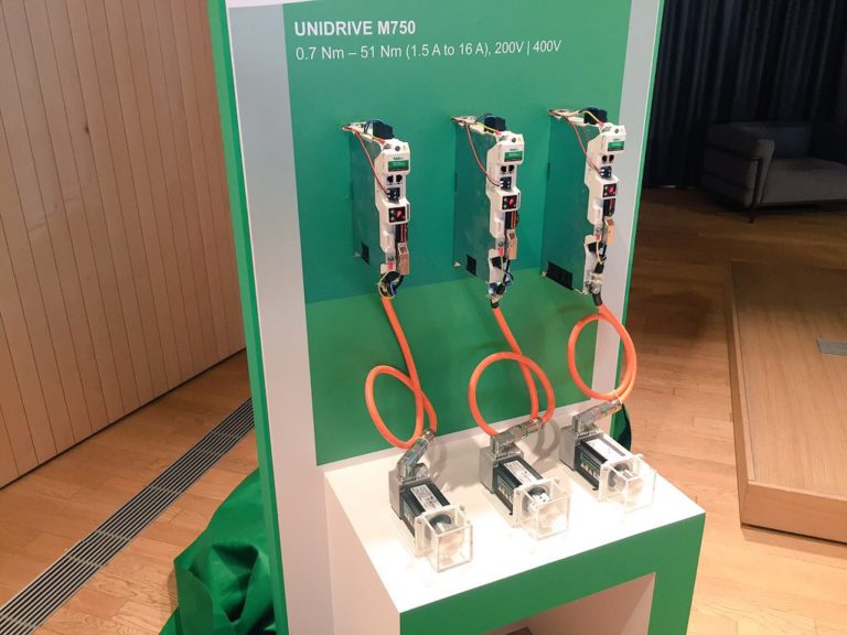 Control Techniques lancia Unidrive M750