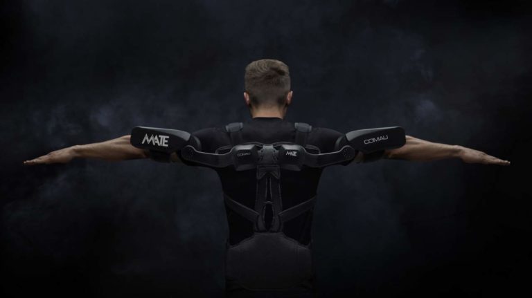 L’esoscheletro indossabile di Comau, come una seconda pelle