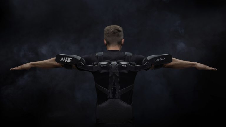 MATE, l’innovativo esoscheletro indossabile di Comau