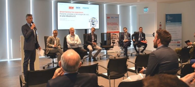Live tour in una Smart Factory con Sew-Eurodrive, Sick e Festo