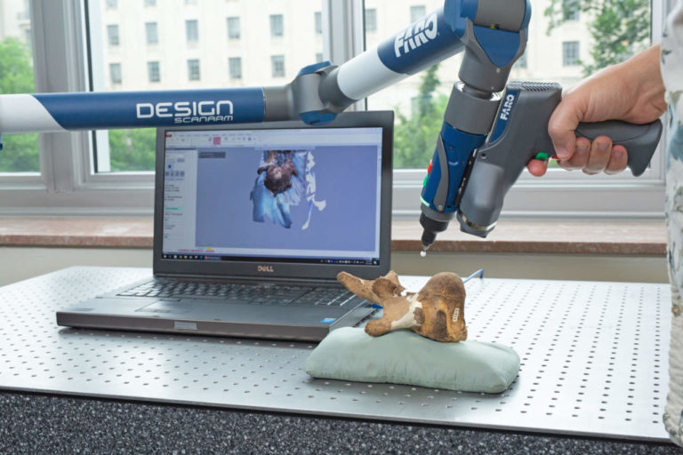 Scansioni 3D a colori con Cam2 Design ScanArm