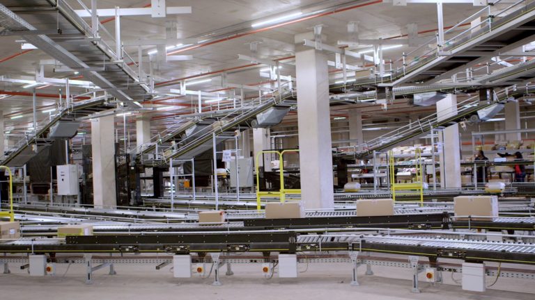 Tecnologia Interroll nel centro logistico della sudafricana Mr. Price