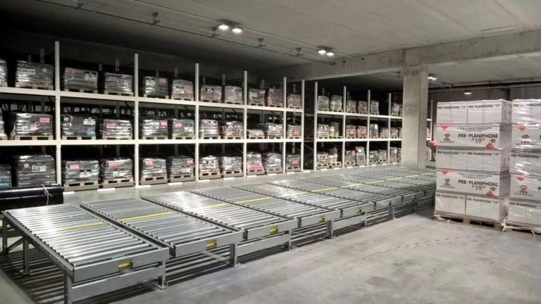 Soluzioni Interroll ottimizzano i processi di magazzinaggio e preparazione ordini di PRB