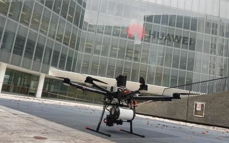 Milano, presentato il drone 5G per la sicurezza pubblica