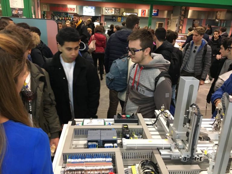 Siemens a Job&Orienta 2018 porta l’Industria 4.0 in classe