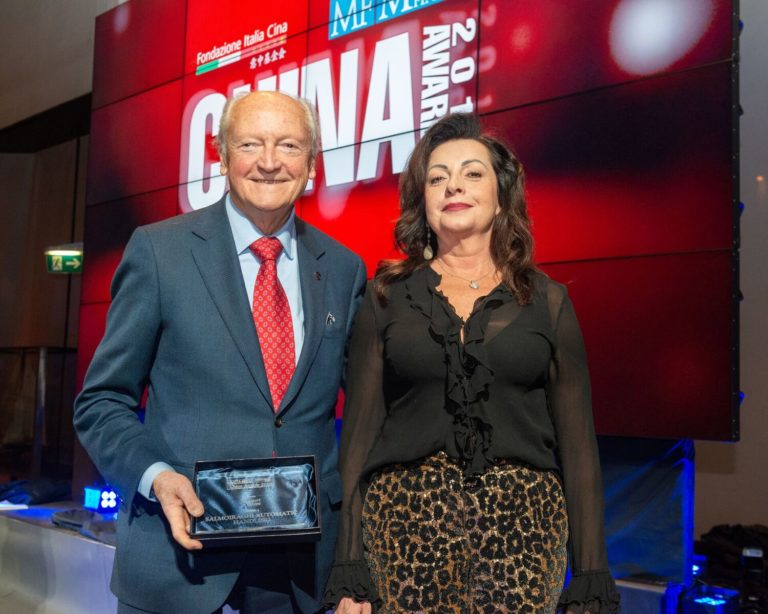 Salmoiraghi riceve il China Award 2018 nella sezione Creatori di Valore