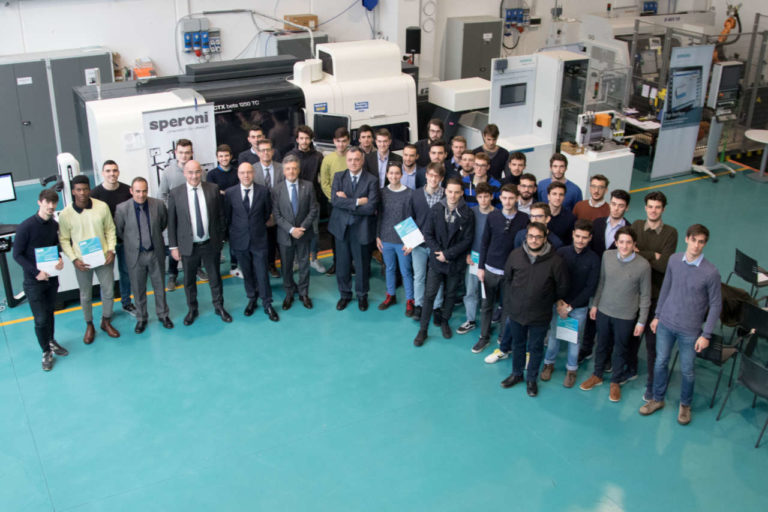 Siemens contribuisce alla formazione dei futuri ingegneri meccanici