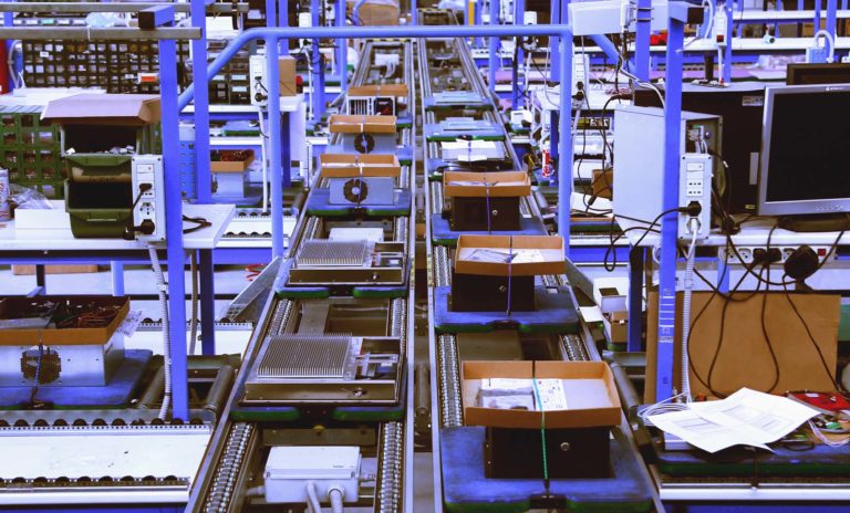 Oltre 35 anni di progettazione e produzione  Industriale