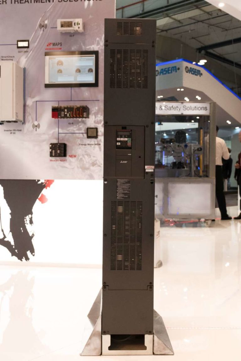 Nuovo inverter Mitsubishi Electric, slim e super compatto