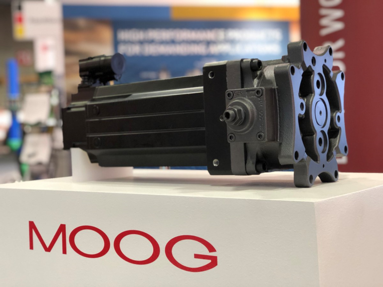 L'attuatore EPU di Moog nella prima pressa a iniezione "full electric" 4.0