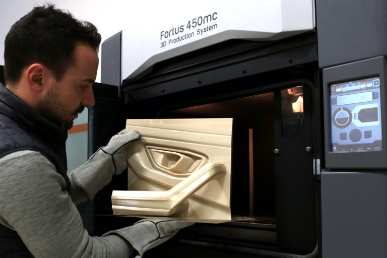 Il futuro della manifattura? Tecnologia e visione strategica. Vieni a scoprirelo al Solidshow