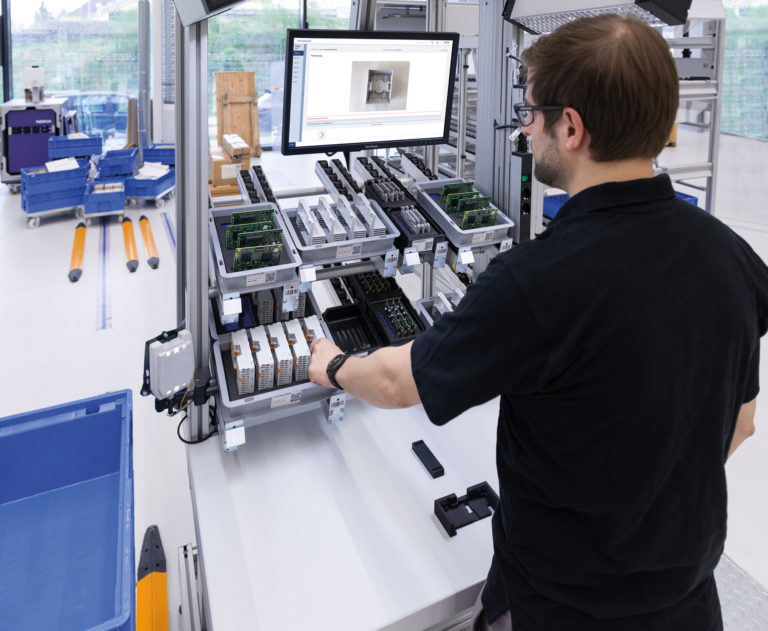 La fabbrica del futuro diventa uomo-centrica e ultra sicura