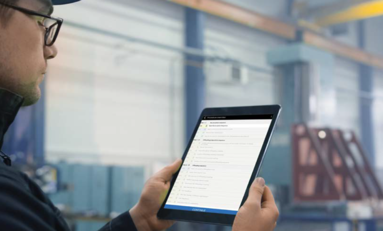 ABB Ability Augmented Field Procedures per gli operatori nel settore energetico