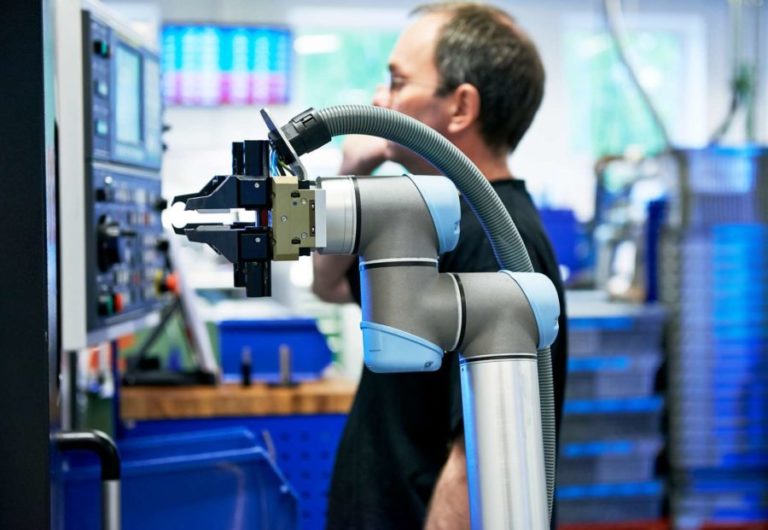Telmotor consolida la partnership con Universal Robots