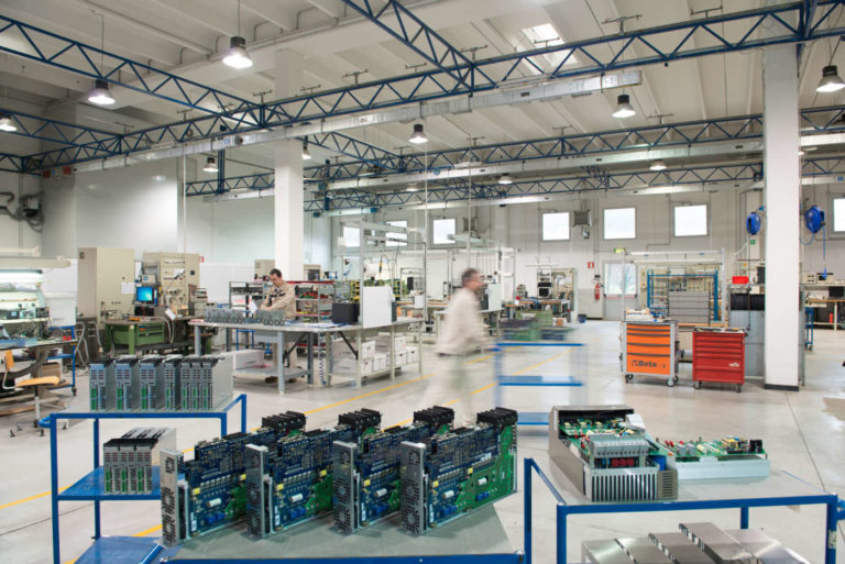 Soluzioni elettromeccaniche Moog personalizzate