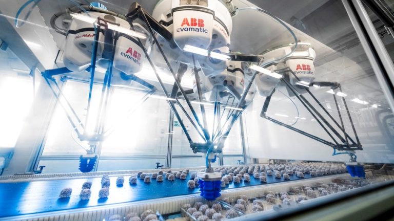 Robot Abb in pasticceria per aumentare profittabilità e comfort del personale