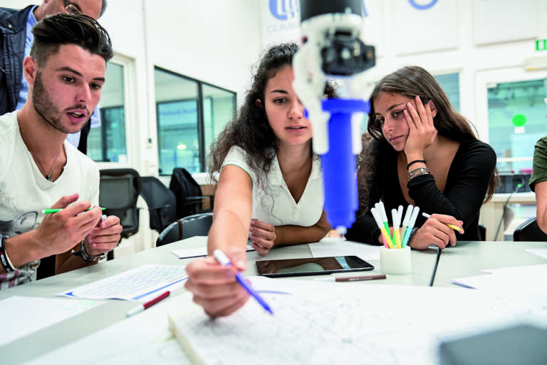 Comau_ Manufacturing Academy ComNExT Umana