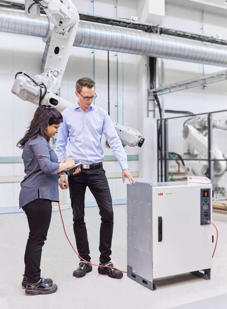 Più efficienza energetica, con le unità di controllo robot Abb Omnicore