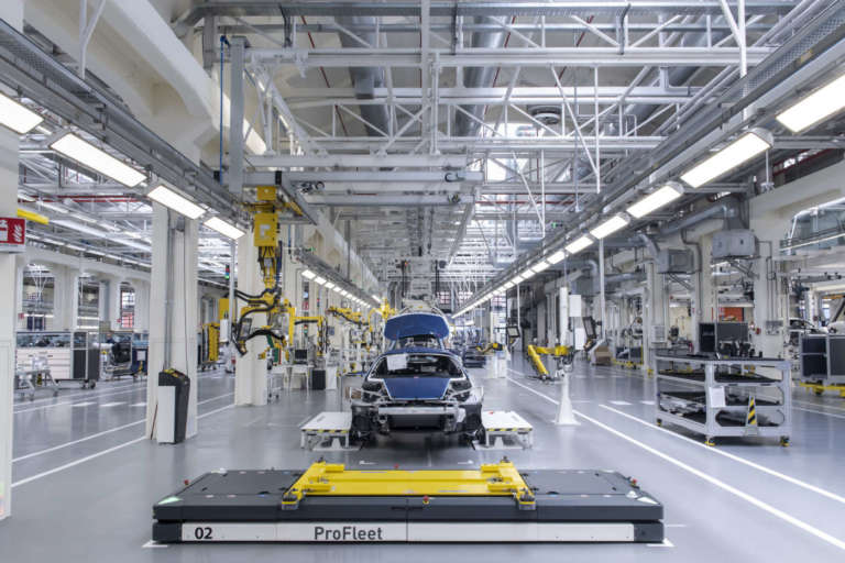 Solo veicoli autonomi per una produzione automotive “liquida”