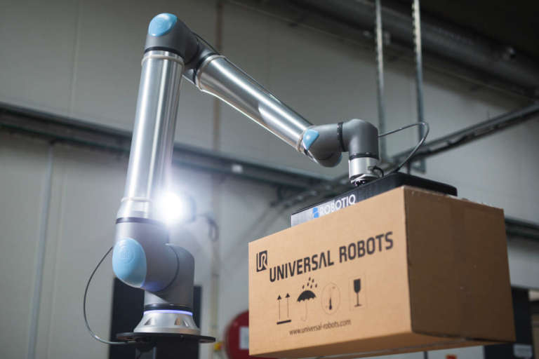 Un nuovo potente cobot si aggiunge al portfolio Universal Robots