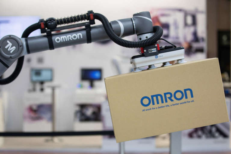 Produzione flessibile e robotica collaborativa: due nuove soluzioni Omron