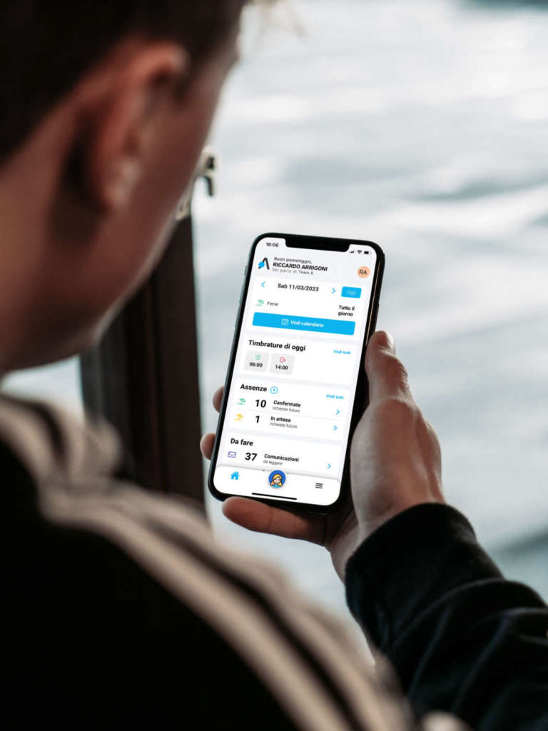 Azzurra App assiste il personale di fabbrica