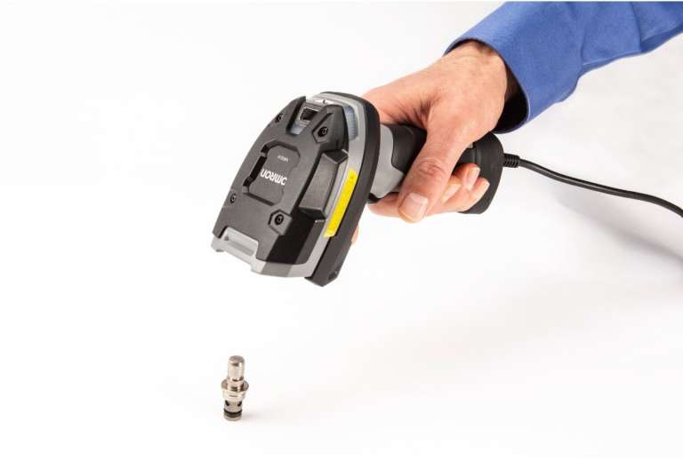 Omron lancia il nuovo scanner portatile V450-H