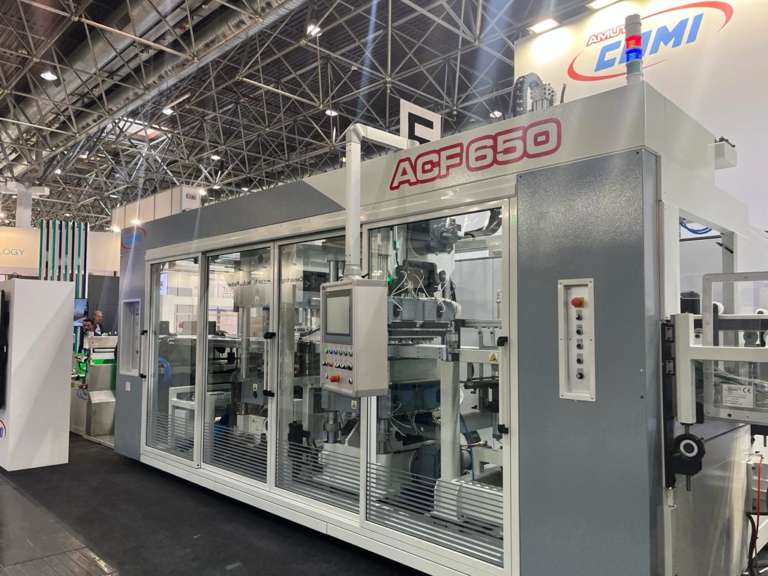 Nuove termoformatrici Amut Comi basate su ctrlX Automation