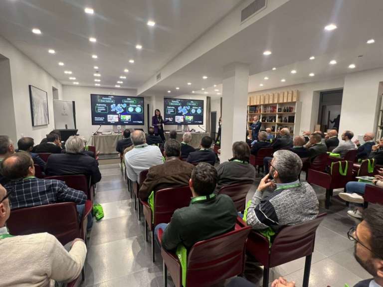 Green & Digital Roadshow, l’innovazione che viaggia lungo la Penisola