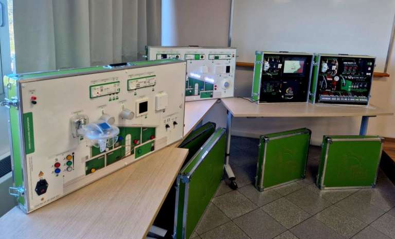 formazione tecnica materiale didattico Salesiani Schneider