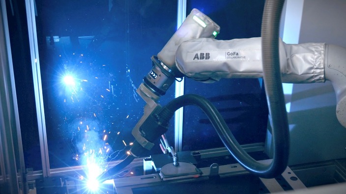 I cobot nelle pmi: una panoramica sulle applicazioni più diffuse: saldatura, avvitatura, levigatura