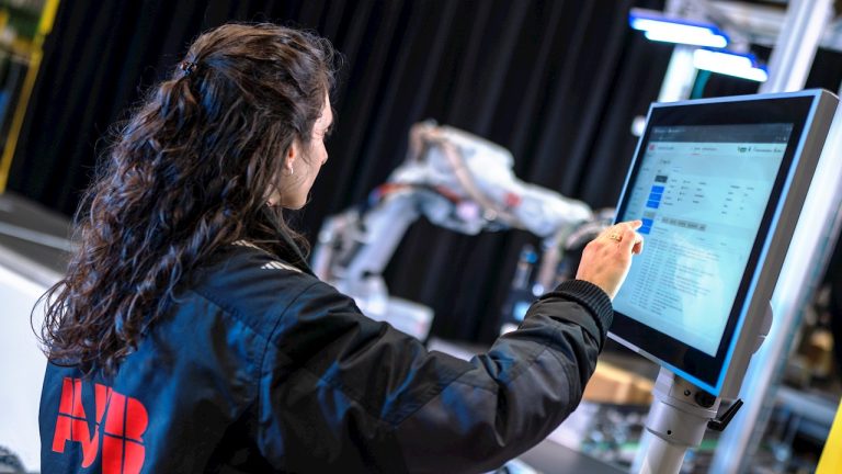 abb robotica e landingAI