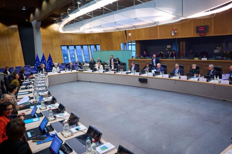 Il punto normativo sul Digital Omnibus, il regolamento che uniformerà le normative digitali in ambito UE