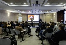 Per progetti di AI efficaci, serve un approccio proattivo al cambiamento Osservatorio assochange dicembre 2025