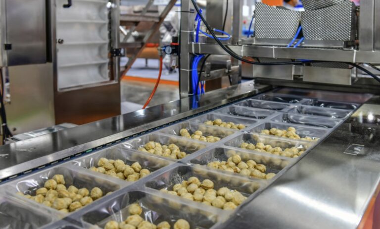 Filiera alimentare: processi produttivi meno energivori grazie all’AI
