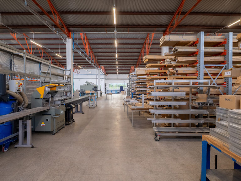 OneTec: soluzioni modulari per l’automazione industriale